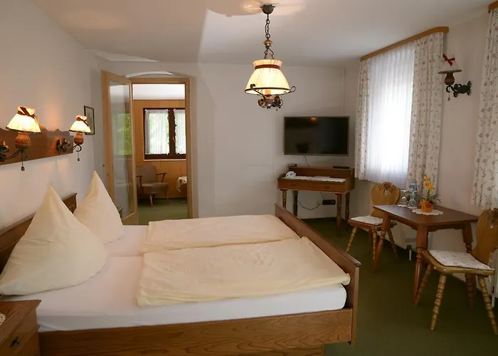 Guest house & Metzgerei Friedrich 2*